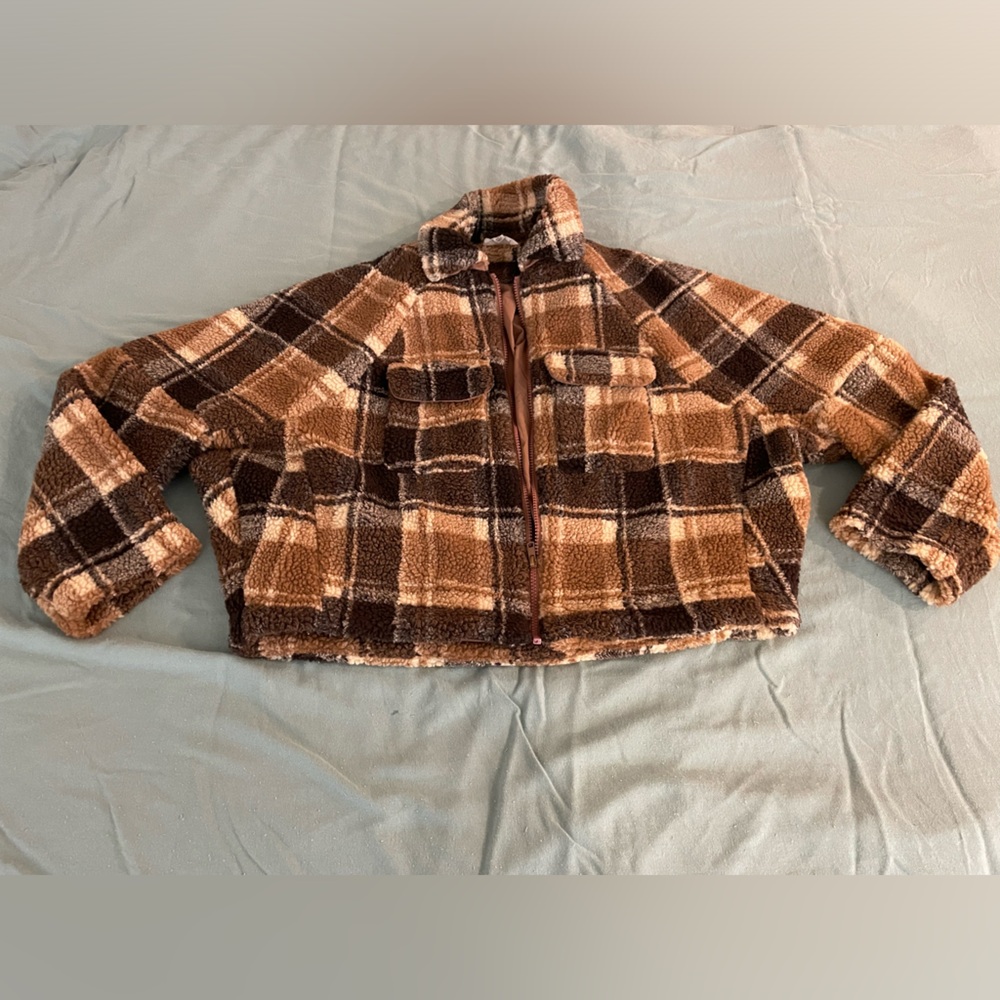 Full-Zip Cropped Lined Jacket